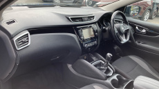 Nissan Qashqai 1.3 DiG-T Acenta Premium 5dr Petrol Hatchback